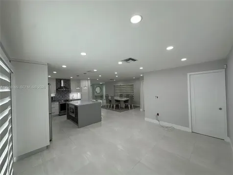 9275 SW 67th Street Miami FL 33173
