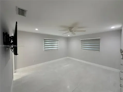 9275 SW 67th Street Miami FL 33173