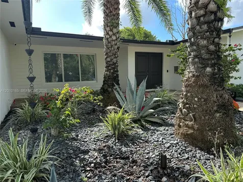 9275 SW 67th Street Miami FL 33173
