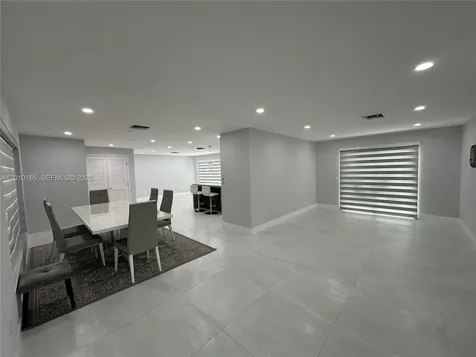 9275 SW 67th Street Miami FL 33173