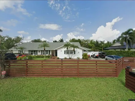29490 SW 193 Avenue Homestead FL 33030