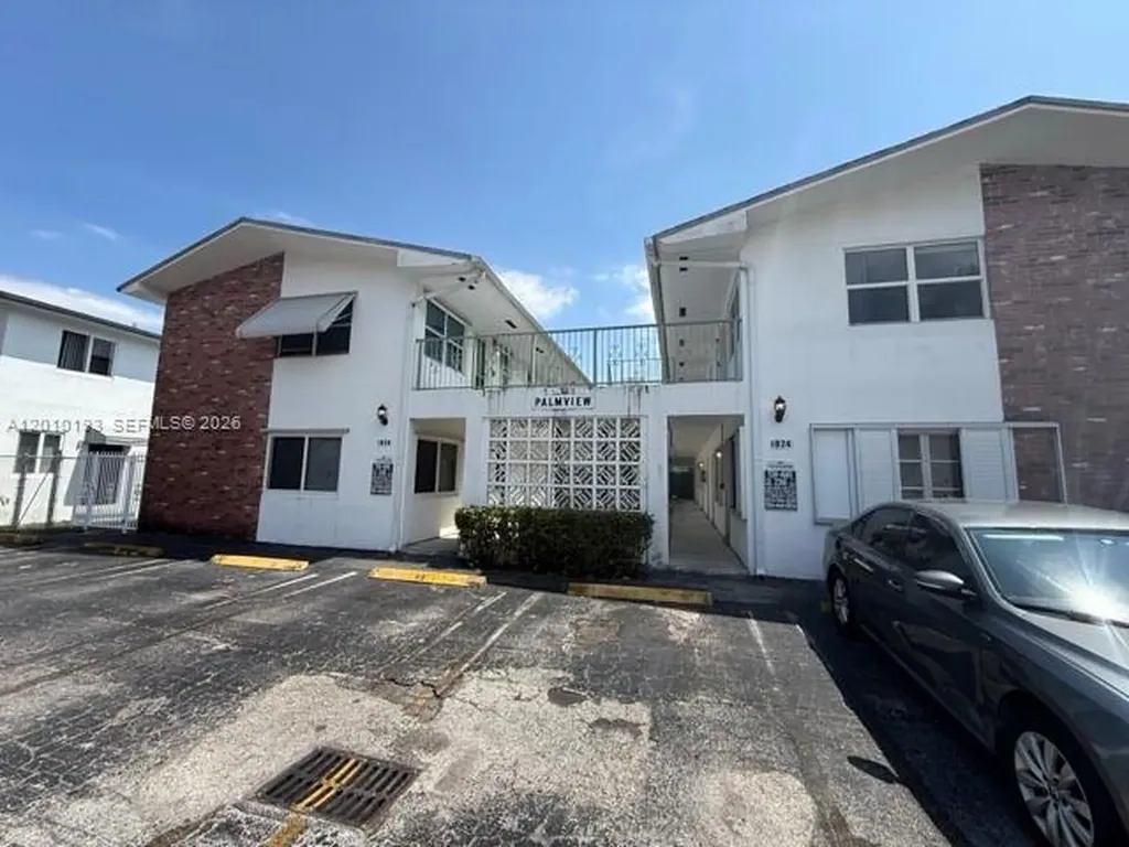 Hollywood FL 33020