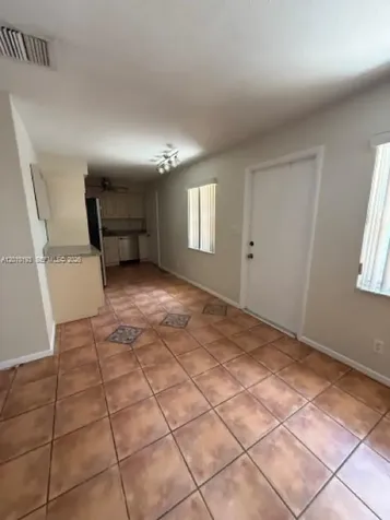 Hollywood FL 33020