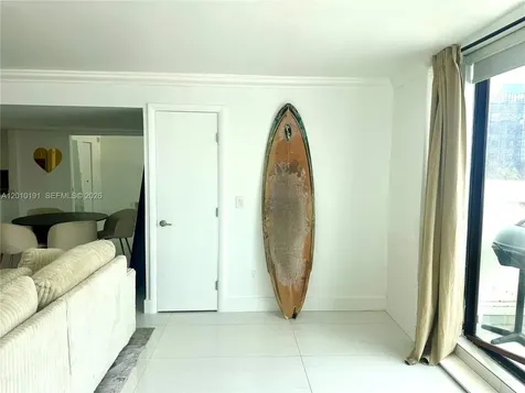 1800 Collins Avenue Miami Beach FL 33139