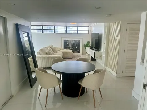 1800 Collins Avenue Miami Beach FL 33139