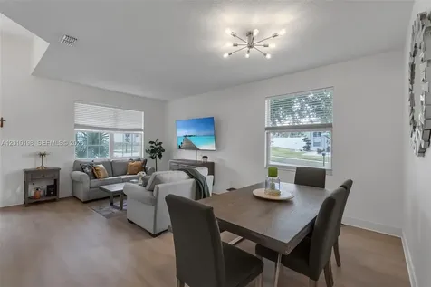 447 Higher Comb Drive Davenport FL 33897