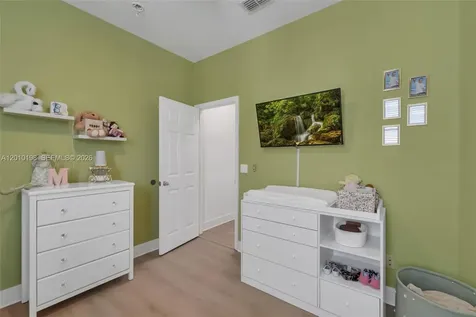 447 Higher Comb Drive Davenport FL 33897