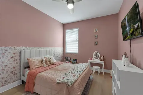 447 Higher Comb Drive Davenport FL 33897