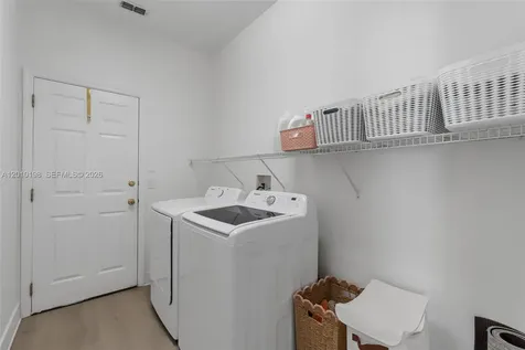 447 Higher Comb Drive Davenport FL 33897