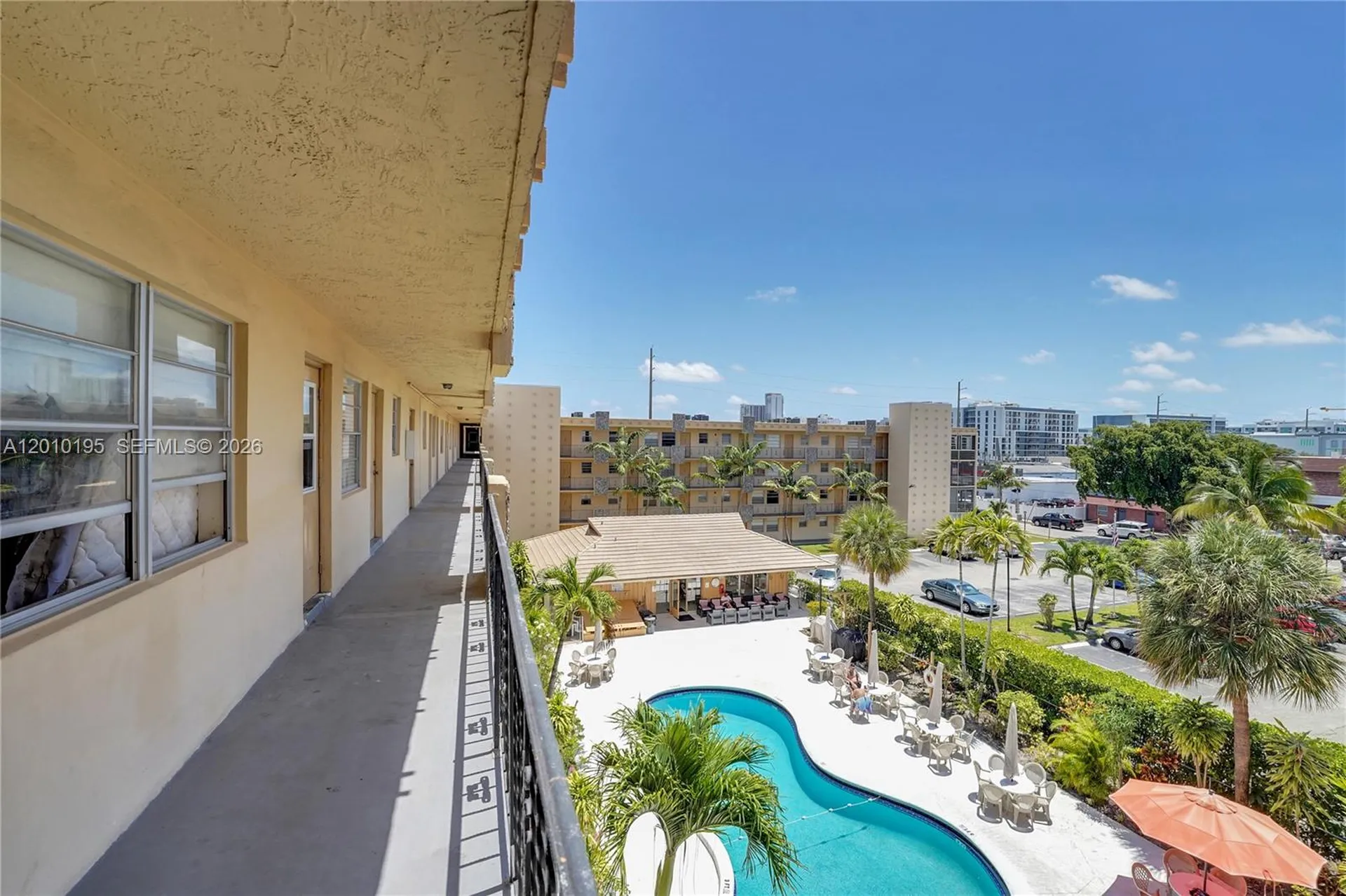 2145 Pierce Street Hollywood FL 33020
