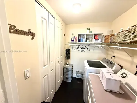 2641 N Flamingo Road Sunrise FL 33323