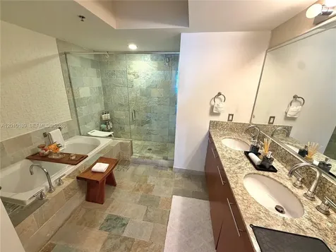 2641 N Flamingo Road Sunrise FL 33323