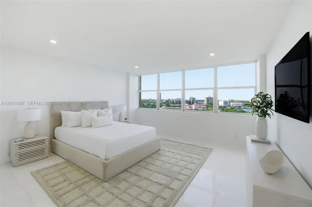 1180 S Ocean Boulevard Boca Raton FL 33432