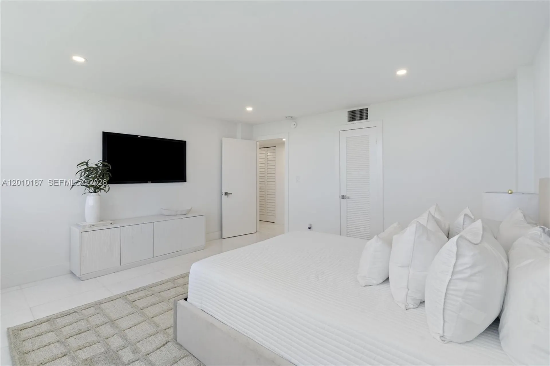 1180 S Ocean Boulevard Boca Raton FL 33432