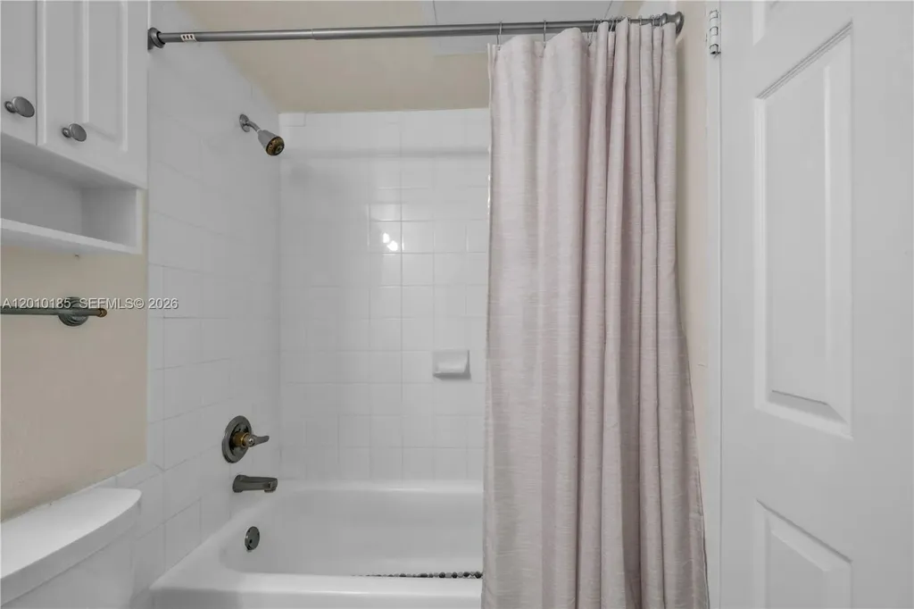 2501 S Ocean Drive Hollywood FL 33019