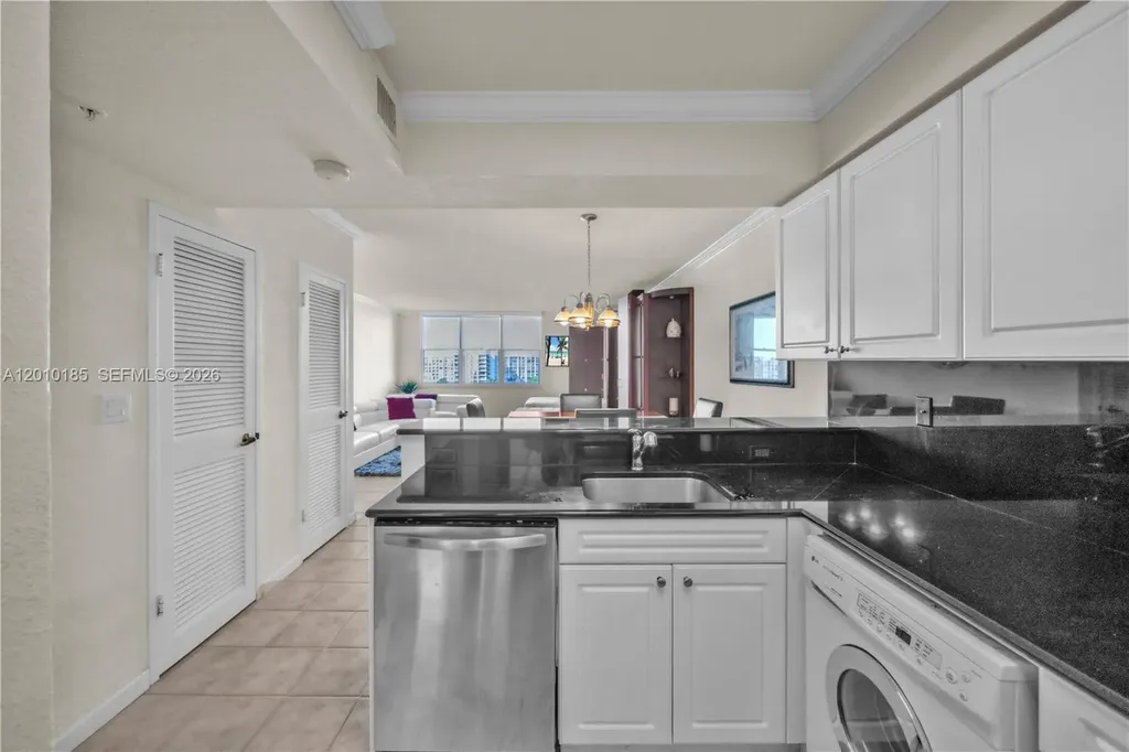 2501 S Ocean Drive Hollywood FL 33019