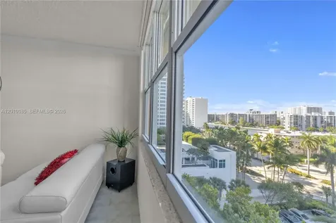 2501 S Ocean Drive Hollywood FL 33019