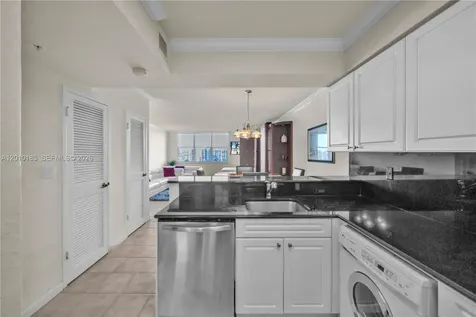 2501 S Ocean Drive Hollywood FL 33019