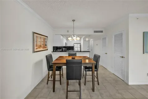 2501 S Ocean Drive Hollywood FL 33019