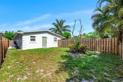 700 NW 18th Street Fort Lauderdale FL 33311