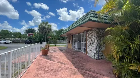 271 NW 177th Street Miami Gardens FL 33169