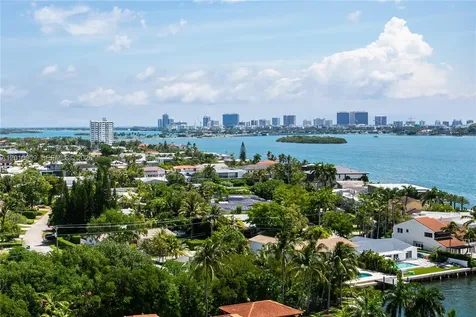 1800 NE 114th Street Miami FL 33181