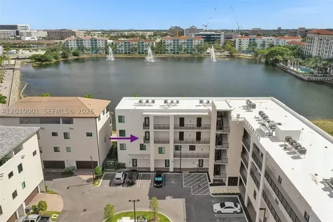 4725 NW 85th Avenue Doral FL 33166