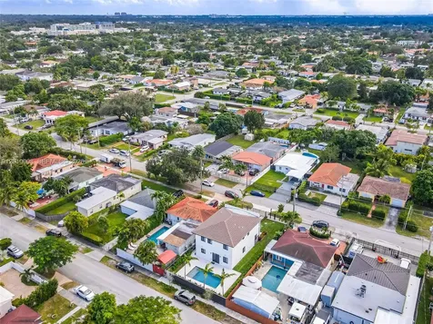 6535 SW 26th Street Miami FL 33155