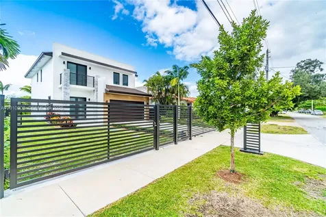 6535 SW 26th Street Miami FL 33155