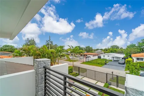 6535 SW 26th Street Miami FL 33155