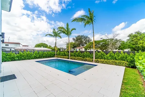 6535 SW 26th Street Miami FL 33155