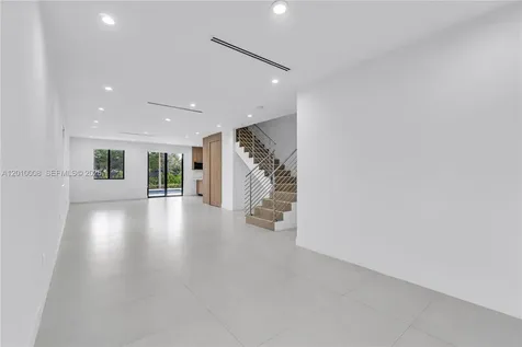 6535 SW 26th Street Miami FL 33155