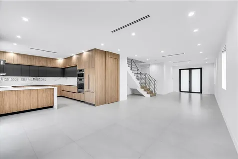 6535 SW 26th Street Miami FL 33155