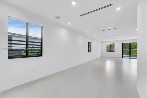 6535 SW 26th Street Miami FL 33155