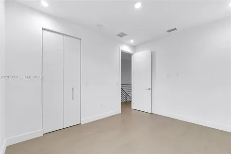 6535 SW 26th Street Miami FL 33155