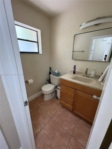 8905 NW 38th Drive Coral Springs FL 33065