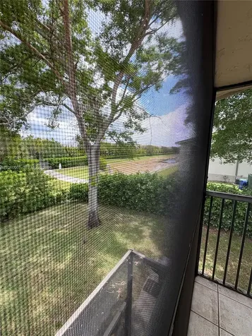 8905 NW 38th Drive Coral Springs FL 33065