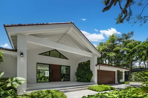 4100 Pinta Court Coral Gables FL 33146