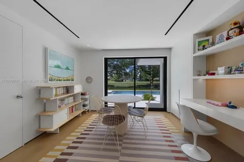 4100 Pinta Court Coral Gables FL 33146