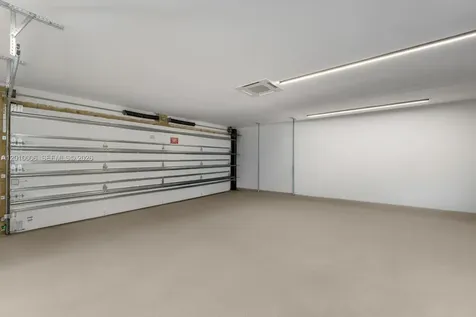 4100 Pinta Court Coral Gables FL 33146