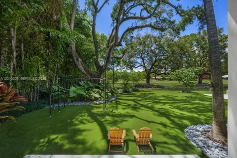 4100 Pinta Court Coral Gables FL 33146