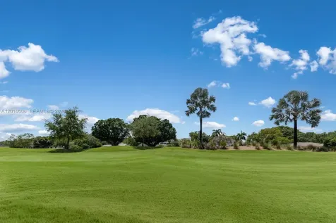 4100 Pinta Court Coral Gables FL 33146