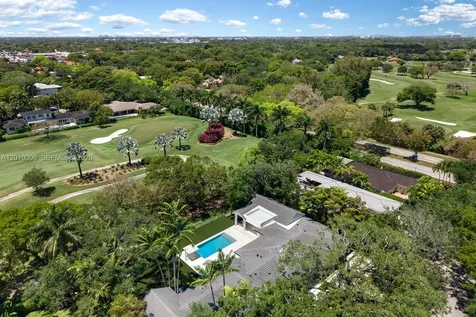 4100 Pinta Court Coral Gables FL 33146