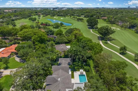 4100 Pinta Court Coral Gables FL 33146
