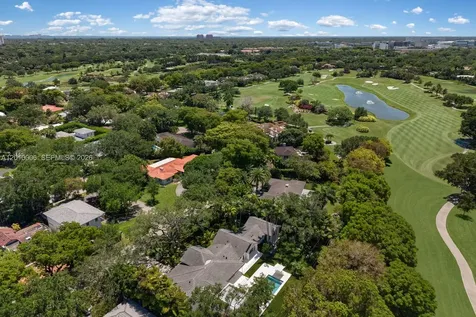 4100 Pinta Court Coral Gables FL 33146