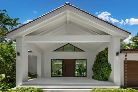 4100 Pinta Court Coral Gables FL 33146