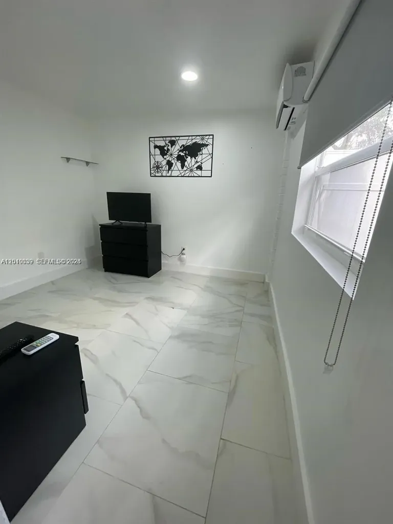 2320 SW 44th Street Fort Lauderdale FL 33312