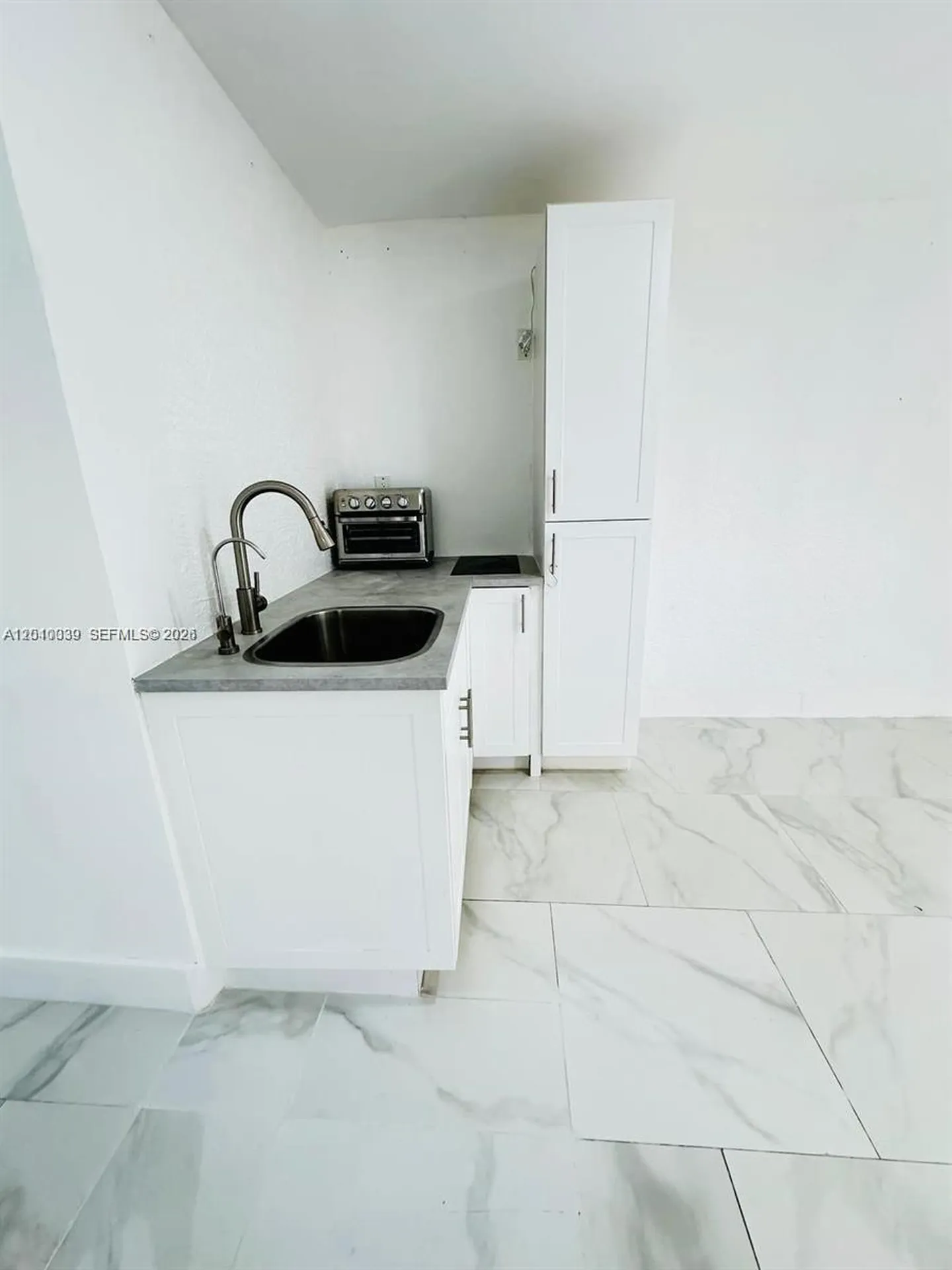 2320 SW 44th Street Fort Lauderdale FL 33312