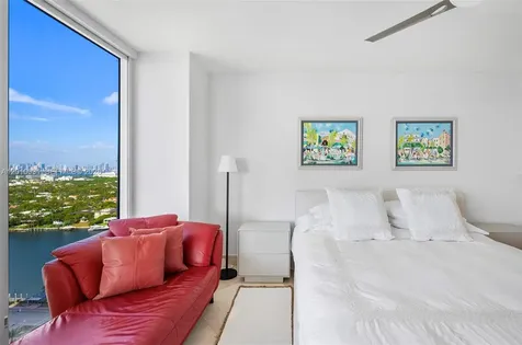 4779 Collins Avenue Miami Beach FL 33140