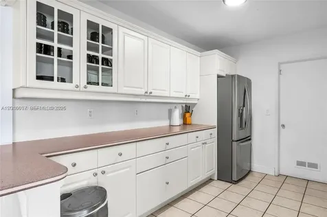 2501 NE 209th Terrace Miami FL 33180